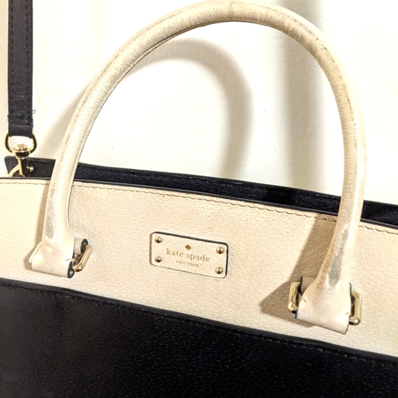 Kate Spade vintage cream & black leather purse - Picture 2 of 11